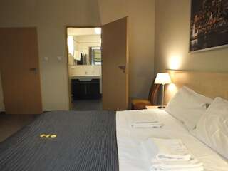 Отель Hotel Eco Лович Двухместный номер с 1 кроватью или 2 отдельными кроватями-7